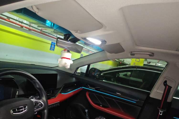 Used Geely Auto Emgrand S 2021 1.4T CVT Prestige Edition Headliner