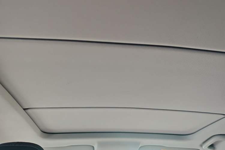 Used Geely Auto Emgrand S 2021 1.4T CVT Luxury Version Headliner