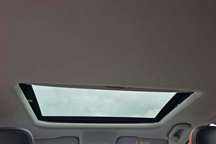 Used Geely Auto Emgrand S 2021 1.4T CVT Luxury Version Headliner