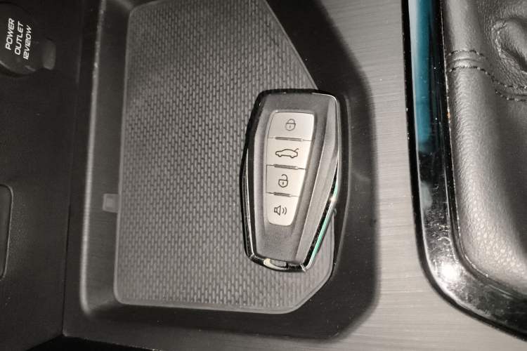 Used Geely Auto Emgrand S 2021 1.4T Manual Comfort Model Interior 1