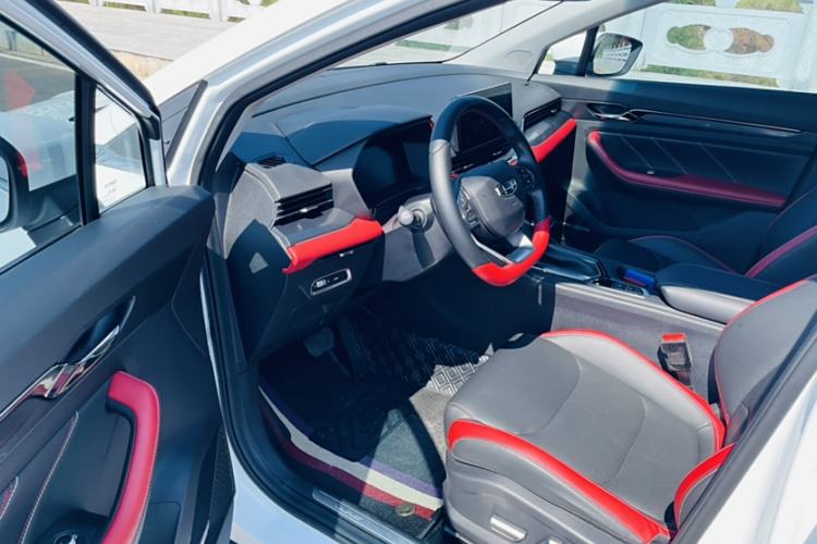 Used Geely Auto Emgrand S 2021 1.4T CVT Prestige Edition Interior 2