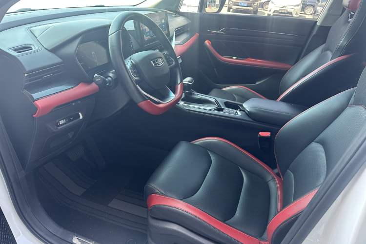 Used Geely Auto Emgrand S 2021 1.4T CVT Prestige Edition Interior 2