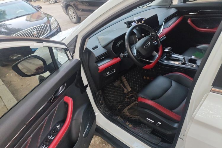 Used Geely Auto Emgrand S 2021 1.4T CVT Prestige Edition Interior 3