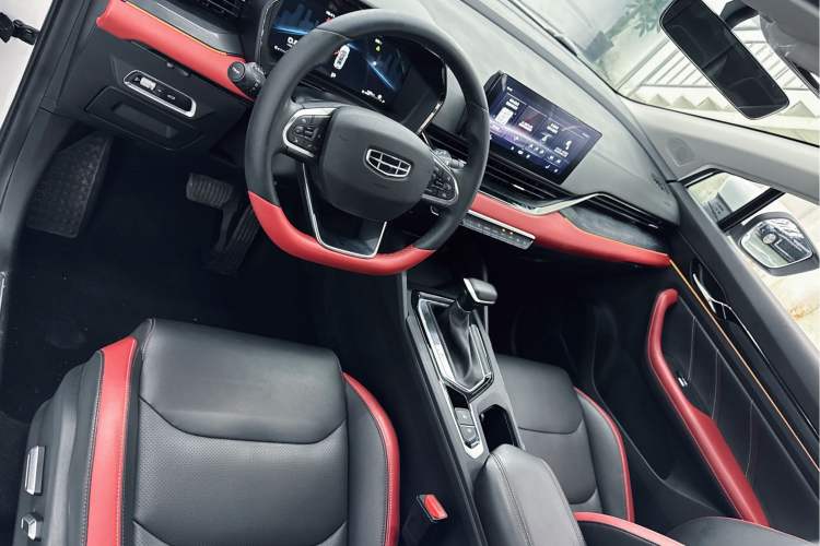 Used Geely Auto Emgrand S 2021 1.4T CVT Prestige Edition Interior 3