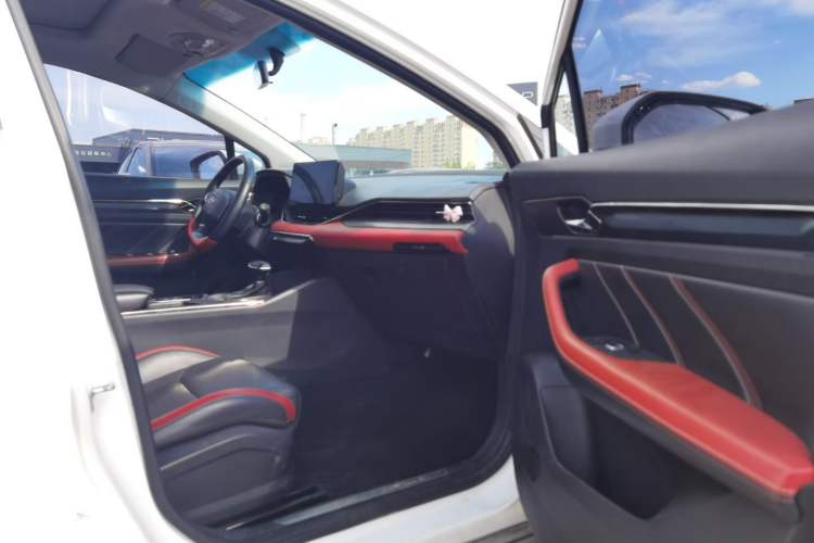 Used Geely Auto Emgrand S 2021 1.4T CVT Luxury Version Interior 5