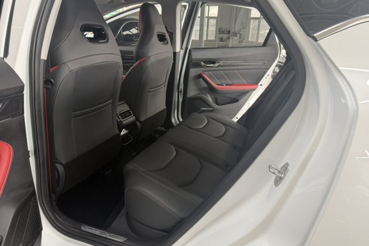 Used Geely Auto Emgrand S 2021 1.4T CVT Luxury Version Interior 5