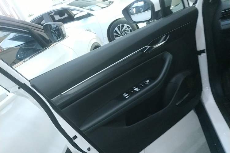Used Geely Auto Emgrand S 2021 1.4T Manual Comfort Model Left Front Door Interior