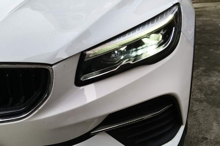 Used Geely Auto Emgrand S 2021 1.4T CVT Prestige Edition Left Front Headlight