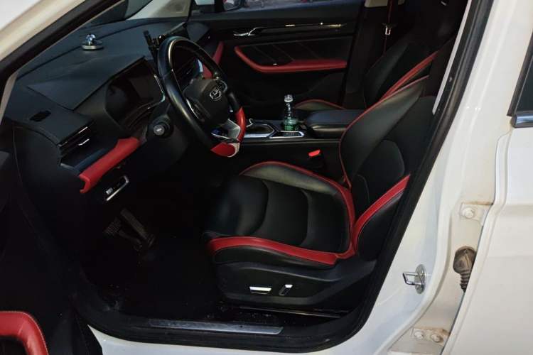 Used Geely Auto Emgrand S 2021 1.4T CVT Prestige Edition Left Front Seat