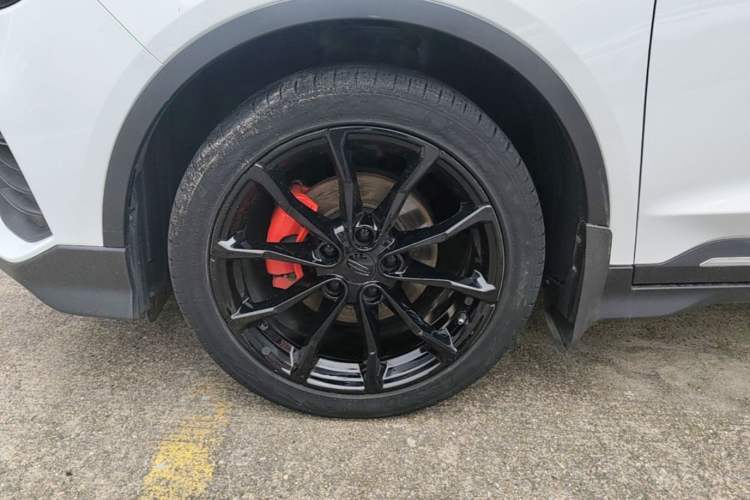 Used Geely Auto Emgrand S 2021 1.4T CVT Prestige Edition Left Front Wheel Hub