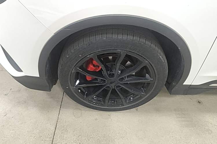 Used Geely Auto Emgrand S 2021 1.4T CVT Luxury Version Left Front Wheel Hub