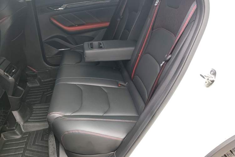 Used Geely Auto Emgrand S 2021 1.4T CVT Prestige Edition Left Rear Seat