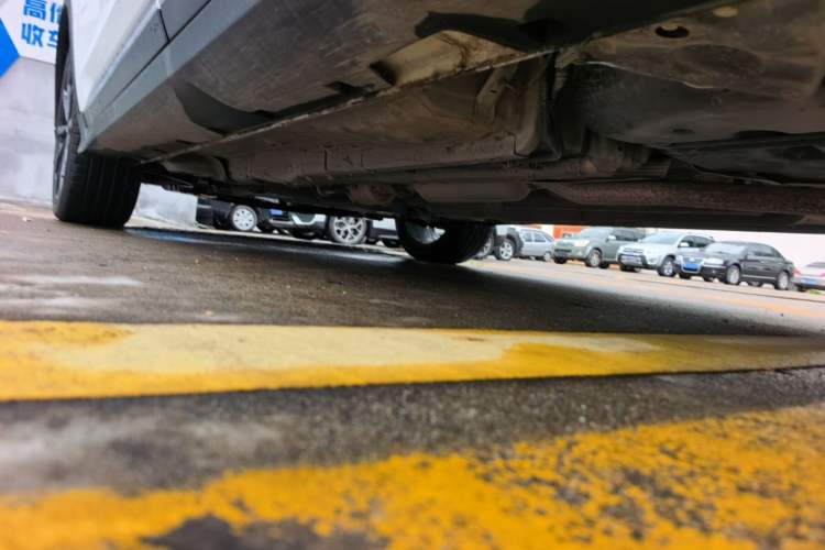 Used Geely Auto Emgrand S 2021 1.4T CVT Prestige Edition Left Side Sill