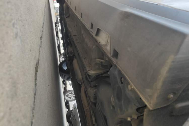 Used Geely Auto Emgrand S 2021 1.4T CVT Prestige Edition Left Side Sill