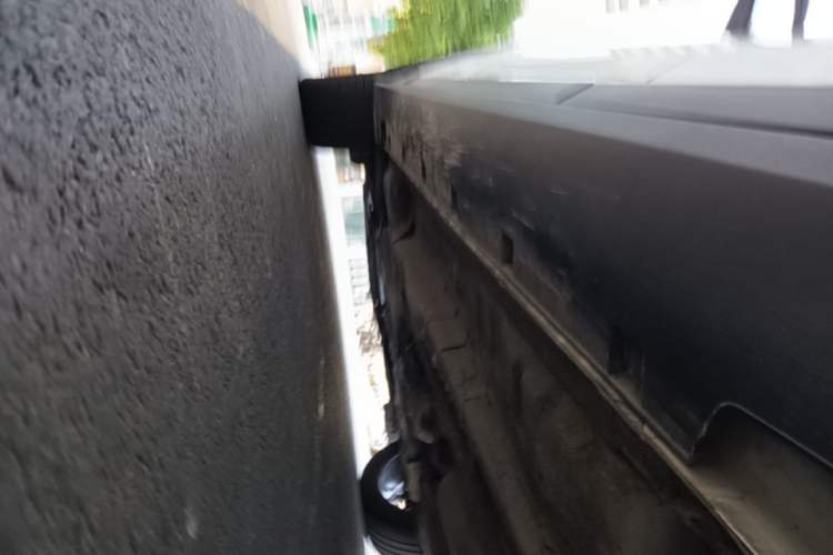 Used Geely Auto Emgrand S 2021 1.4T CVT Prestige Edition Left Side Sill