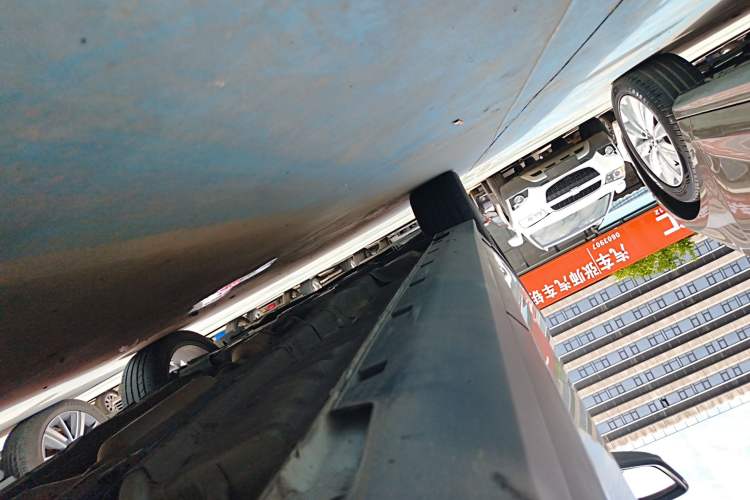 Used Geely Auto Emgrand S 2021 1.4T CVT Prestige Edition Left Side Sill