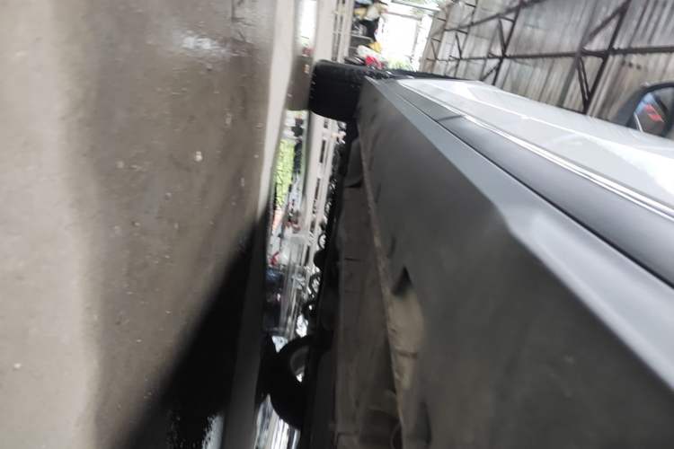 Used Geely Auto Emgrand S 2021 1.4T CVT Prestige Edition Left Side Sill