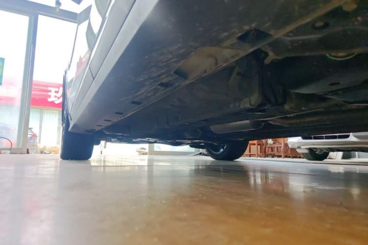 Used Geely Auto Emgrand S 2021 1.4T CVT Flagship Edition Left Side Sill