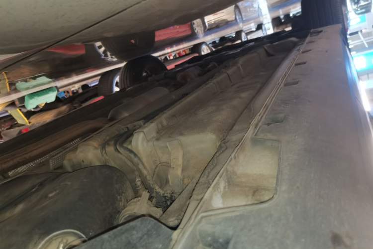 Used Geely Auto Emgrand S 2021 1.4T CVT Prestige Edition Left Side Sill
