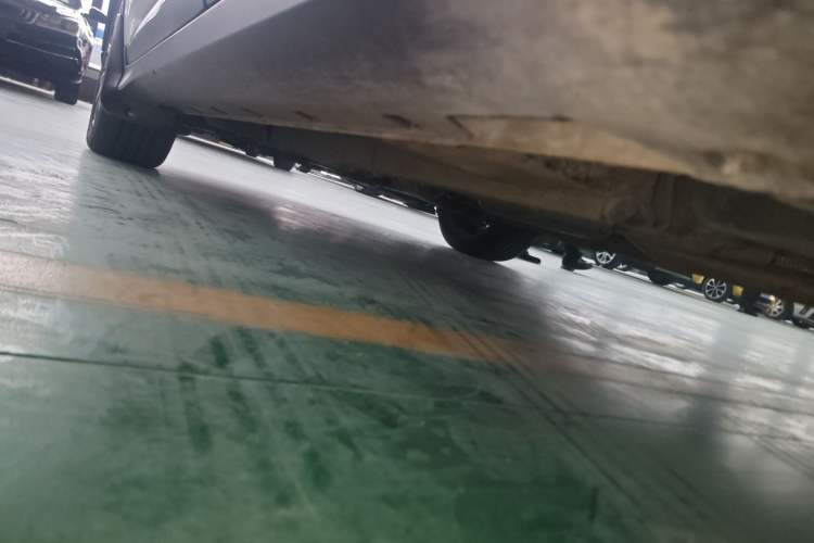 Used Geely Auto Emgrand S 2021 1.4T Manual Comfort Model Left Side Sill