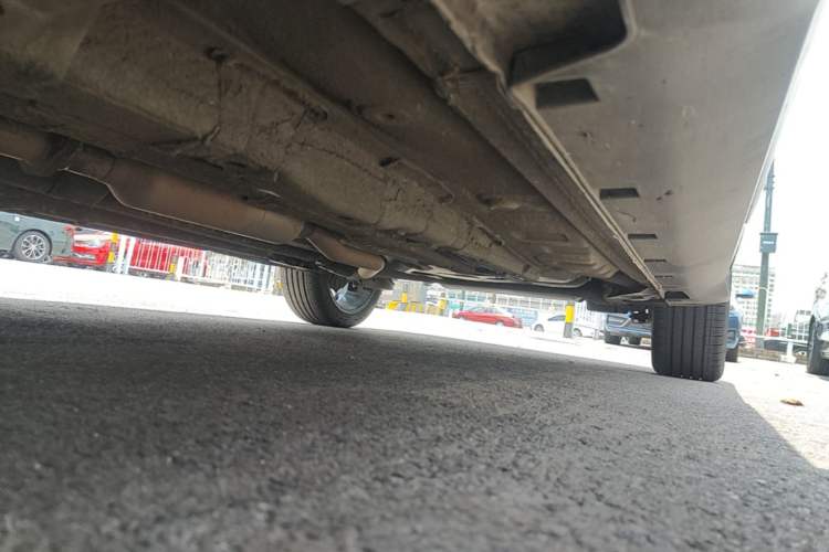 Used Geely Auto Emgrand S 2021 1.4T CVT Prestige Edition Left Side Sill