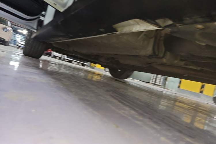 Used Geely Auto Emgrand S 2021 1.4T CVT Prestige Edition Left Side Sill
