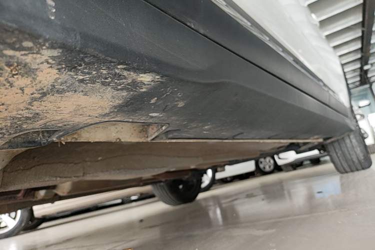 Used Geely Auto Emgrand S 2021 1.4T CVT Luxury Version Left Side Sill