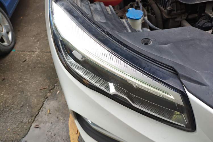 Used Geely Auto Emgrand S 2021 1.4T CVT Luxury Version Right Front Headlight