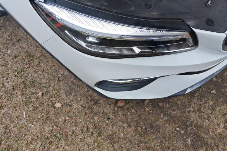 Used Geely Auto Emgrand S 2021 1.4T CVT Prestige Edition Right Front Headlight