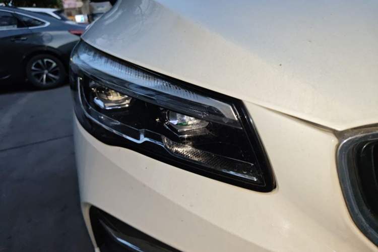 Used Geely Auto Emgrand S 2021 1.4T CVT Prestige Edition Right Front Headlight