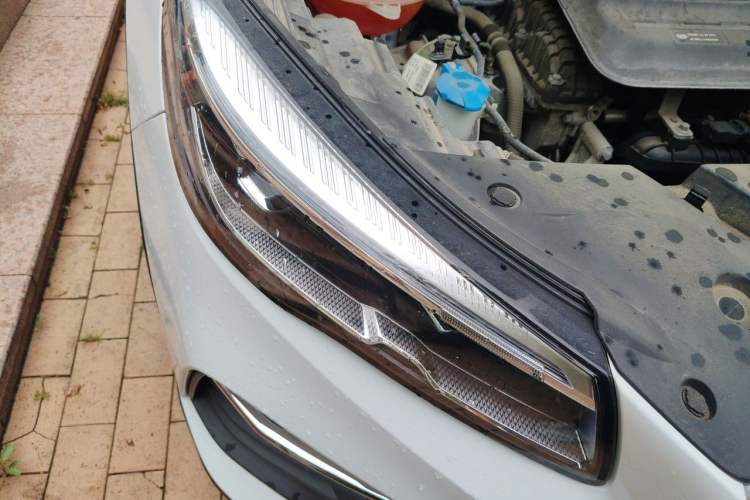 Used Geely Auto Emgrand S 2021 1.4T CVT Luxury Version Right Front Headlight