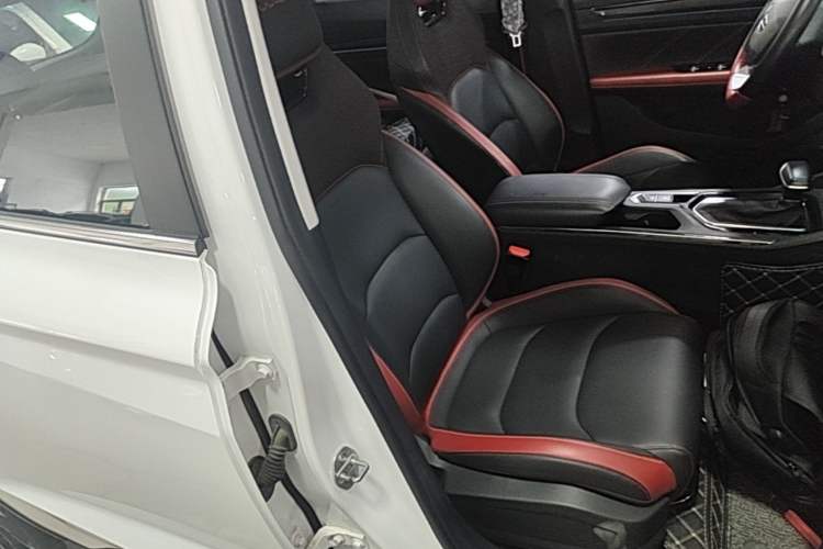 Used Geely Auto Emgrand S 2021 1.4T CVT Luxury Version Right Front Seat