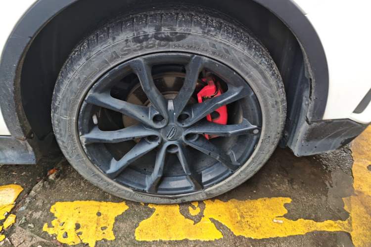 Used Geely Auto Emgrand S 2021 1.4T CVT Luxury Version Right Front Wheel Hub