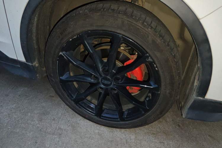 Used Geely Auto Emgrand S 2021 1.4T CVT Prestige Edition Right Front Wheel Hub