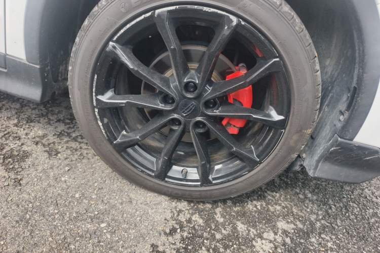 Used Geely Auto Emgrand S 2021 1.4T CVT Prestige Edition Right Front Wheel Hub