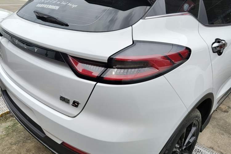 Used Geely Auto Emgrand S 2021 1.4T CVT Prestige Edition Right Rear Taillight