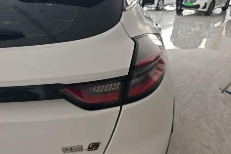 Used Geely Auto Emgrand S 2021 1.4T CVT Prestige Edition Right Rear Taillight
