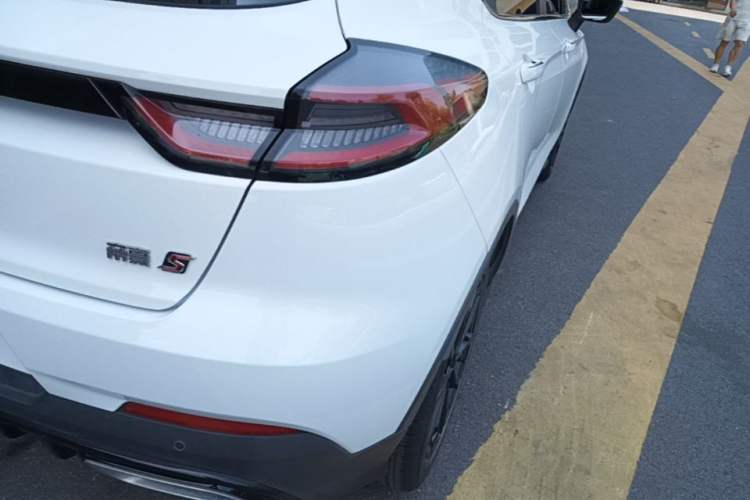 Used Geely Auto Emgrand S 2021 1.4T CVT Prestige Edition Right Rear Taillight