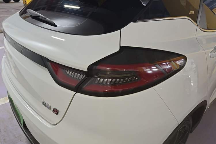 Used Geely Auto Emgrand S 2021 1.4T CVT Prestige Edition Right Rear Taillight