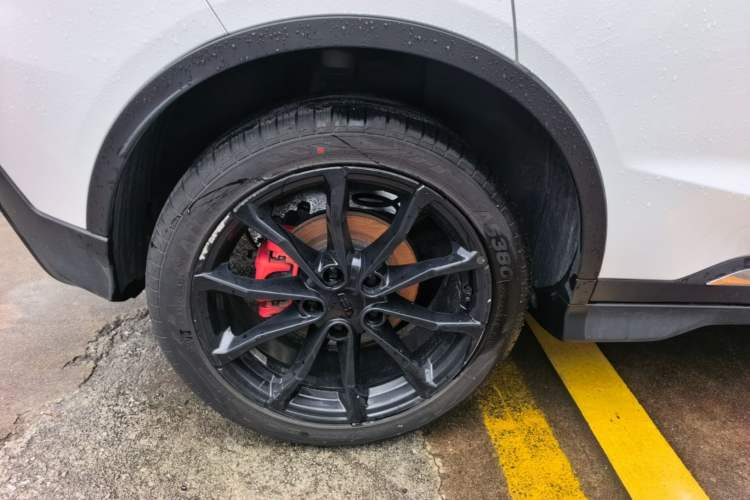 Used Geely Auto Emgrand S 2021 1.4T CVT Prestige Edition Right Rear Wheel Hub