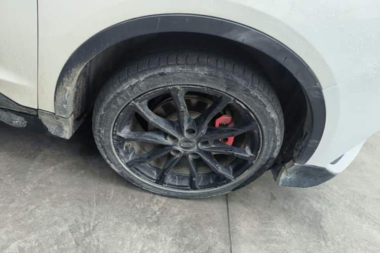 Used Geely Auto Emgrand S 2021 1.4T CVT Luxury Version Right Rear Wheel Hub