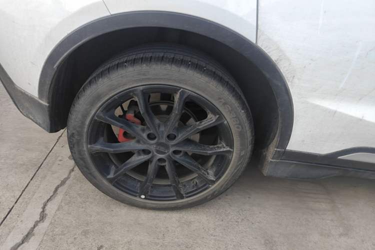 Used Geely Auto Emgrand S 2021 1.4T CVT Prestige Edition Right Rear Wheel Hub