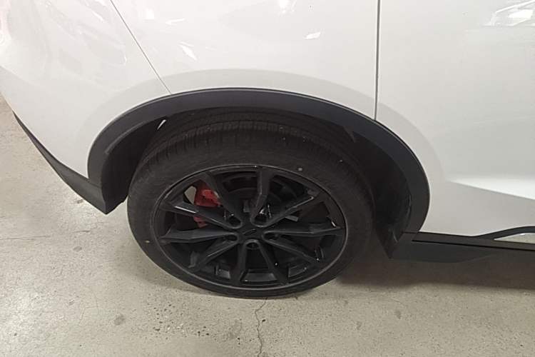 Used Geely Auto Emgrand S 2021 1.4T CVT Luxury Version Right Rear Wheel Hub