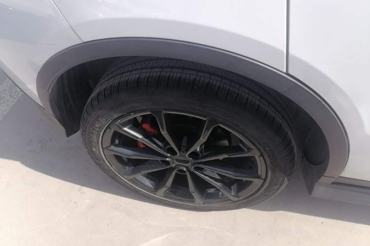 Used Geely Auto Emgrand S 2021 1.4T CVT Prestige Edition Right Rear Wheel Hub