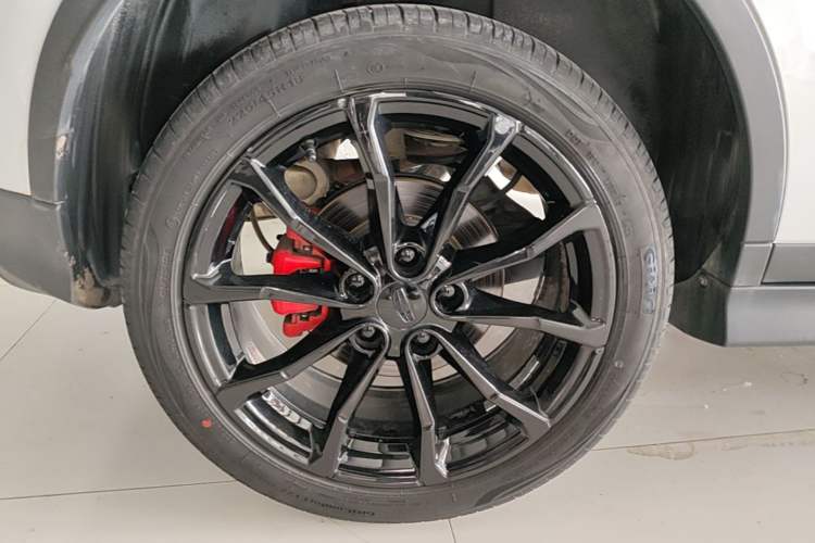 Used Geely Auto Emgrand S 2021 1.4T CVT Luxury Version Right Rear Wheel Hub