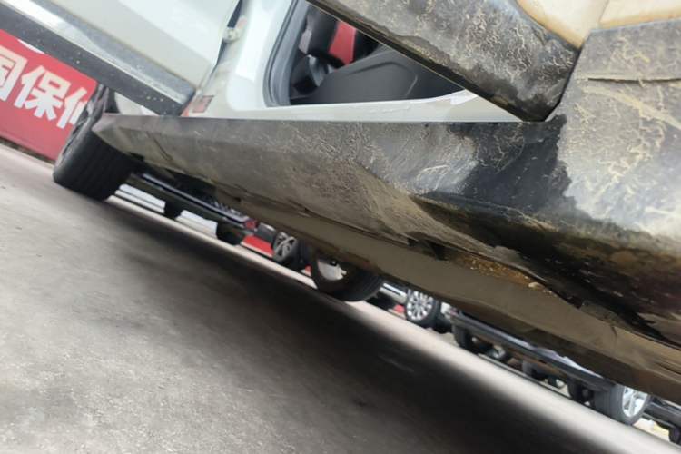 Used Geely Auto Emgrand S 2021 1.4T CVT Luxury Version Right Side Sill