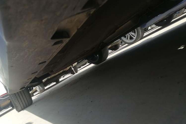 Used Geely Auto Emgrand S 2021 1.4T CVT Prestige Edition Right Side Sill