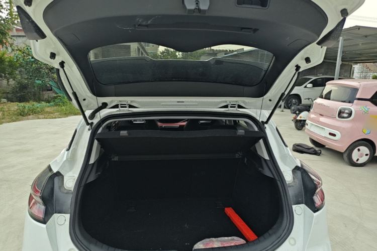 Used Geely Auto Emgrand S 2021 1.4T CVT Flagship Edition Trunk