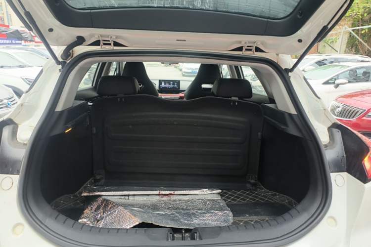 Used Geely Auto Emgrand S 2021 1.4T CVT Luxury Version Trunk