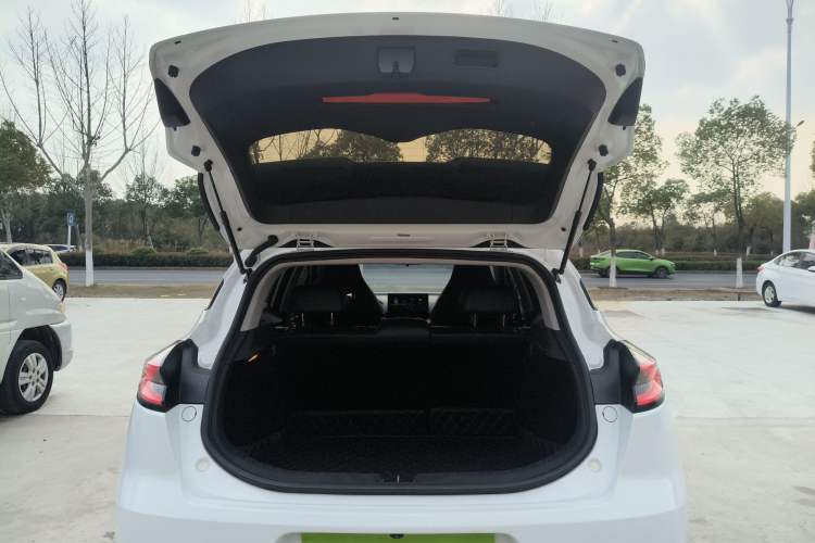 Used Geely Auto Emgrand S 2021 1.4T CVT Prestige Edition Trunk